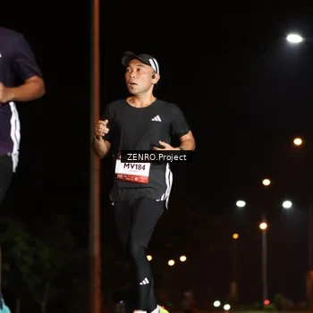 Runner Photo 7652584