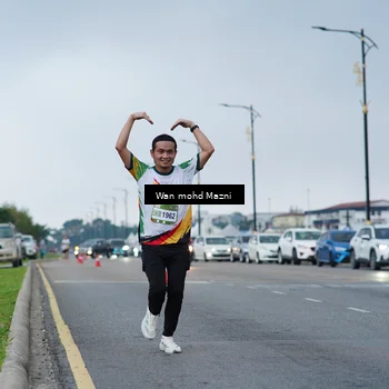 Runner Photo 7652585