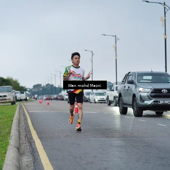 Runner Photo 7652613