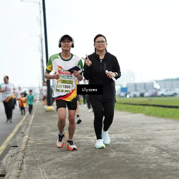 Runner Photo 7652615