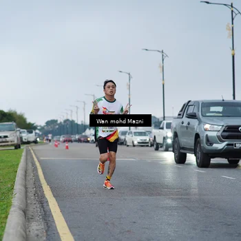 Runner Photo 7652620