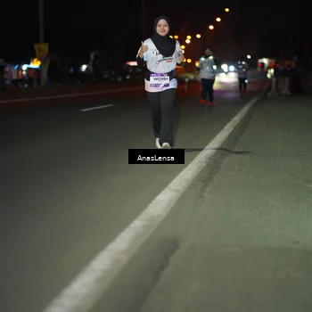 Runner Photo 7652624
