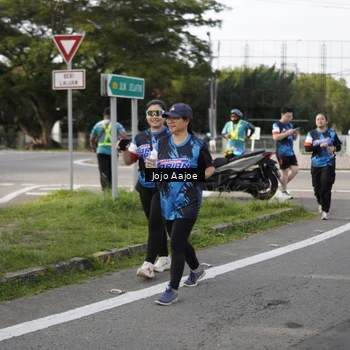 Runner Photo 7652633