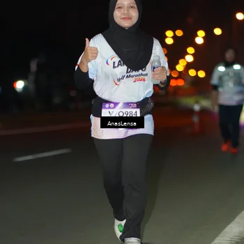Runner Photo 7652635