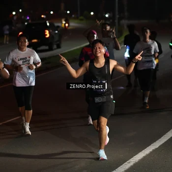 Runner Photo 7652637