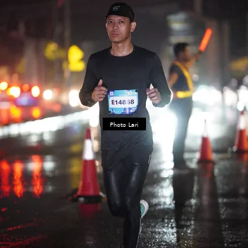 Runner Photo 7652654