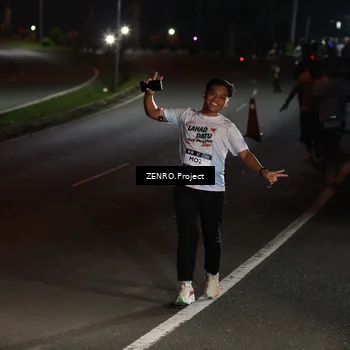 Runner Photo 7652657