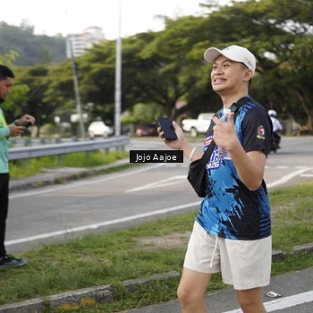 Runner Photo 7652660