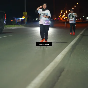 Runner Photo 7652685