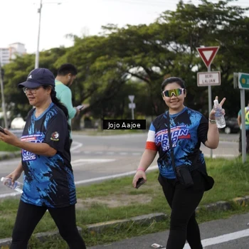 Runner Photo 7652695