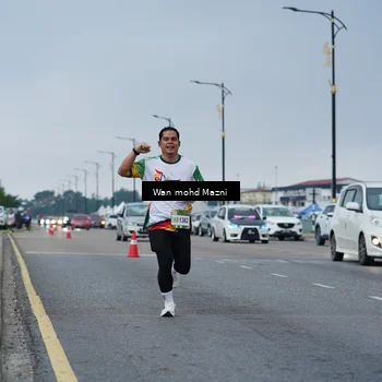 Runner Photo 7652700