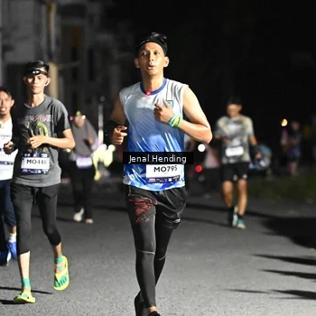 Runner Photo 7652702