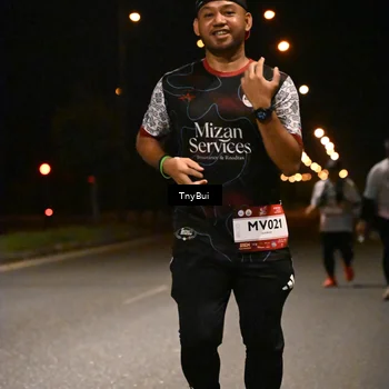 Runner Photo 7652712