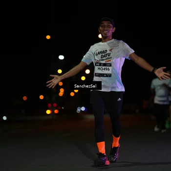 Runner Photo 7652715