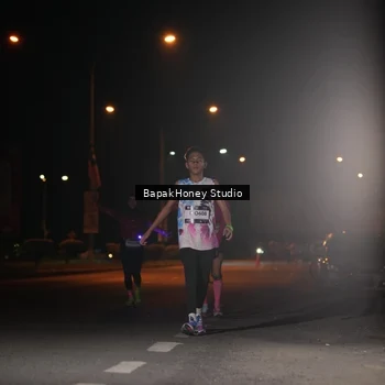 Runner Photo 7652717