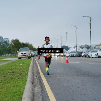 Runner Photo 7652741