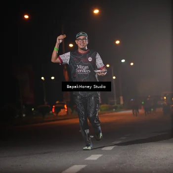 Runner Photo 7652761