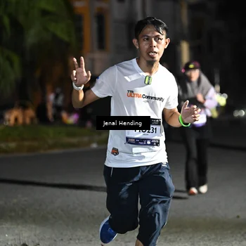 Runner Photo 7652763