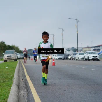 Runner Photo 7652764