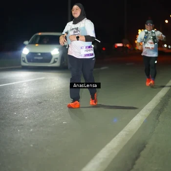 Runner Photo 7652772
