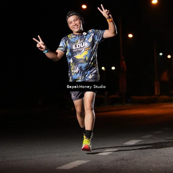 Runner Photo 7652775