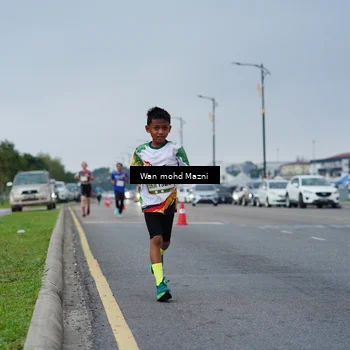 Runner Photo 7652777