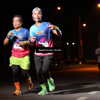 Runner Photo 7652809