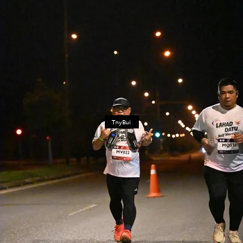 Runner Photo 7652810