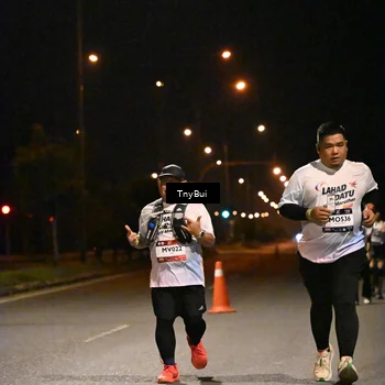 Runner Photo 7652812