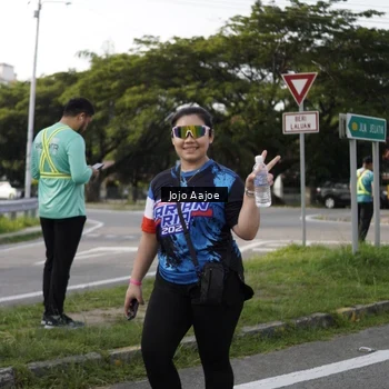 Runner Photo 7652813
