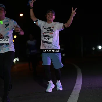 Runner Photo 7652827