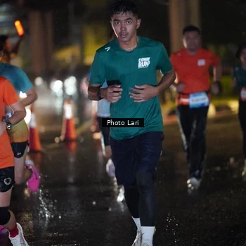 Runner Photo 7652839