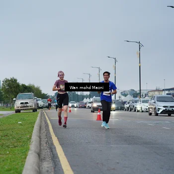 Runner Photo 7652840