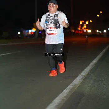 Runner Photo 7652849