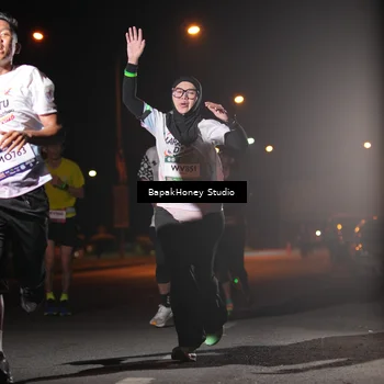Runner Photo 7652858