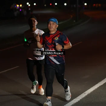 Runner Photo 7652861