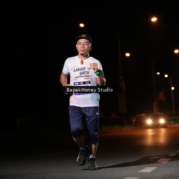 Runner Photo 7652876