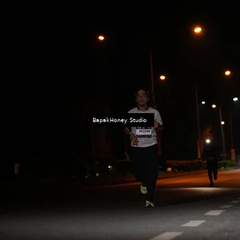 Runner Photo 7652881