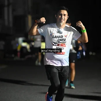 Runner Photo 7652893