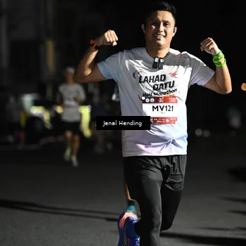 Runner Photo 7652898