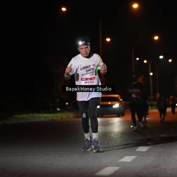 Runner Photo 7652907