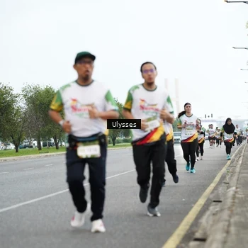 Runner Photo 7652918