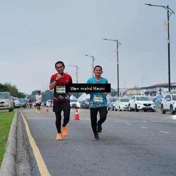 Runner Photo 7652928