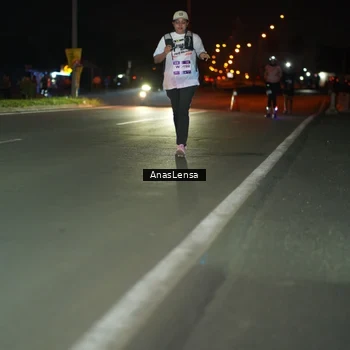 Runner Photo 7652930