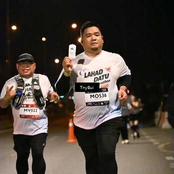Runner Photo 7652949