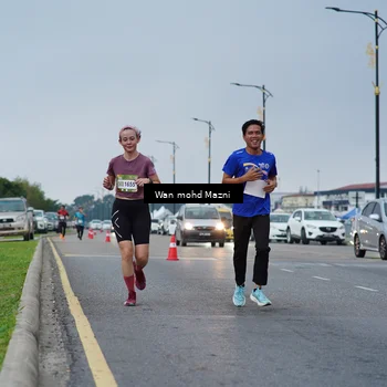 Runner Photo 7652951
