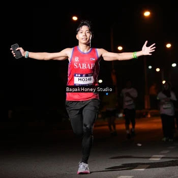 Runner Photo 7652958