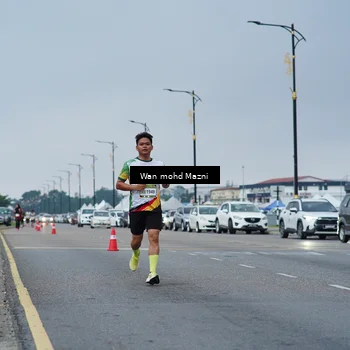 Runner Photo 7652961