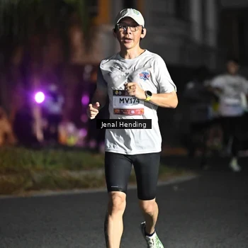Runner Photo 7652986