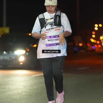 Runner Photo 7652995